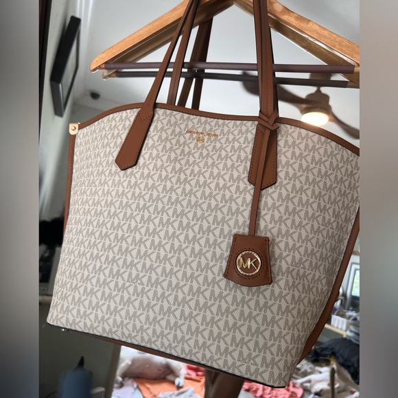 Michael Kors Handbags - Michael Kors Cream LARGE  Jane Tote with Tan Leather Trim LIKE NEW!